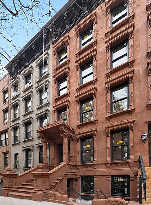 1st image of 152 W 73rd St