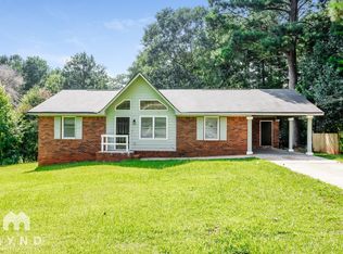 65 Mountain View Cir, Covington, GA 30016