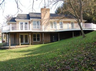 5 Gunpowder Rdg, Fort Thomas, KY 41075