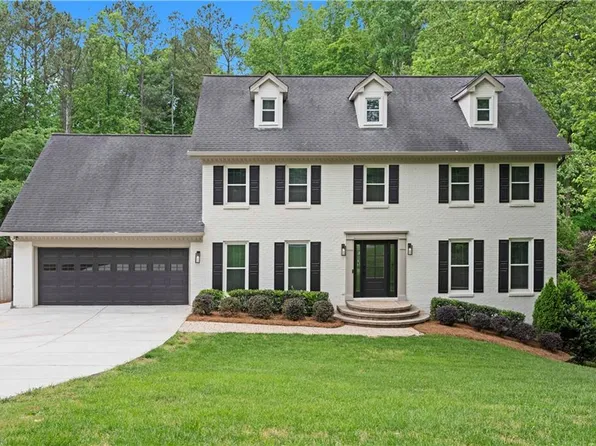 3928 Allenhurst Dr, Peachtree Corners, GA 30092