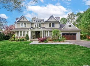 86 Ransom Ave, Sea Cliff, NY 11579