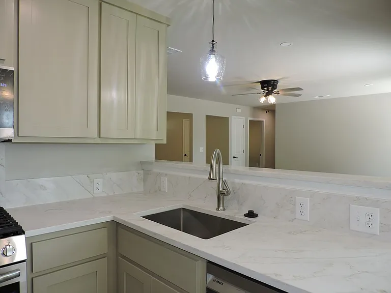 6908 Rufus Dr — Photo 8