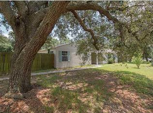 1608 Porpoise St, Ocean Springs, MS 39564