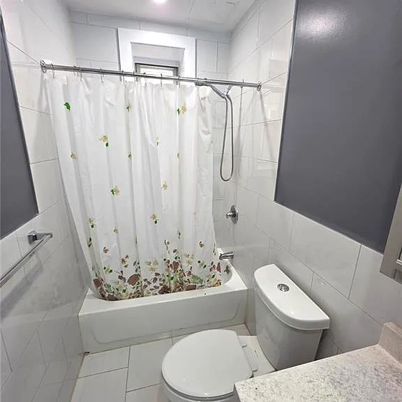 387 E 96th St #1F — Photo 3