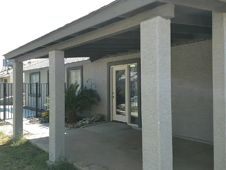 9002 W Malapai Dr — Photo 6