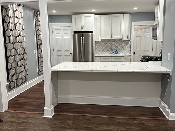 Kitchen/sitting area view from living room.