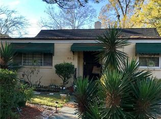 915 Googe St, Savannah, GA 31415