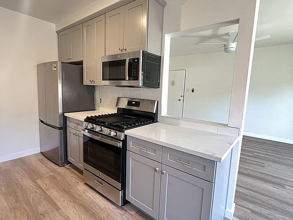 2nd image of 1322 & 1326 Amherst Ave #1322-7