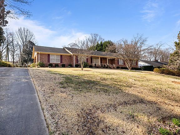 2nd image of 112 Mabry Dr