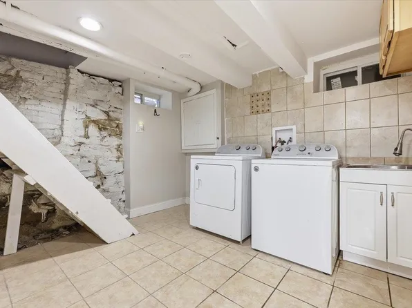 85 Stuyvesant Avenue image 14 of 18