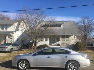 112 Spring St, Newark, OH 43055