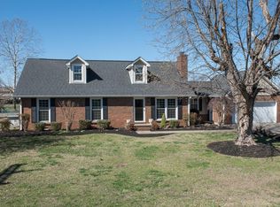 689 Deerfield Dr, Murfreesboro, TN 37129