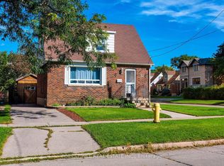 32 Stamford Sq N, Toronto, ON M1L1X5