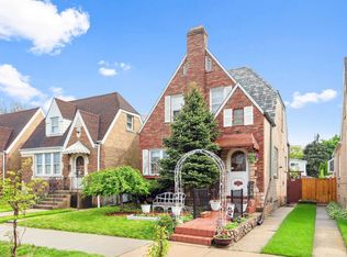 6957 W Wellington Ave, Chicago, IL 60634
