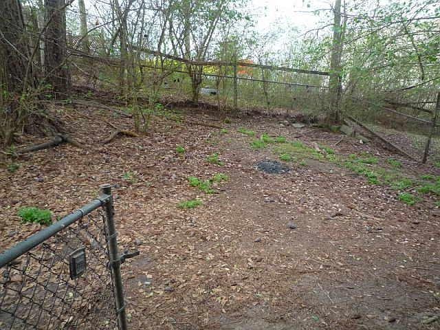 2nd image of 605 Old Tanyard Rd
