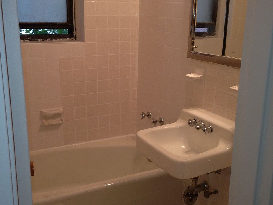 2nd image of 1616 President St APT C3