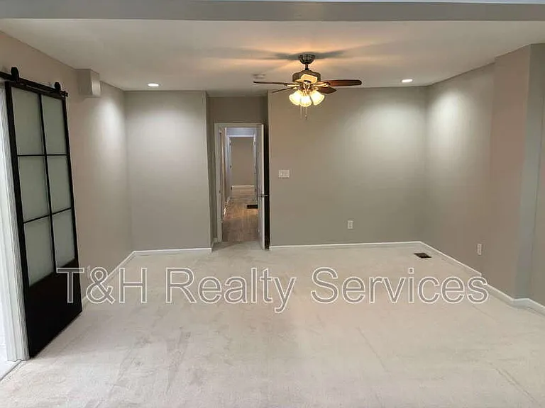 2246 Bellefontaine St — Photo 8