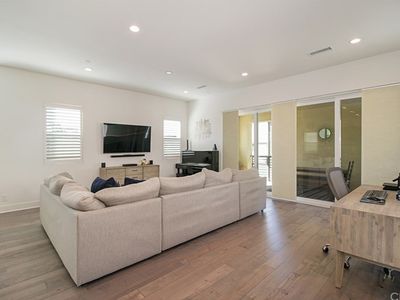 281 Follyhatch, Irvine, CA, 92618