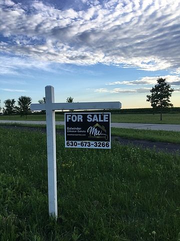 1st image of 43W449 Prairie Valley Dr