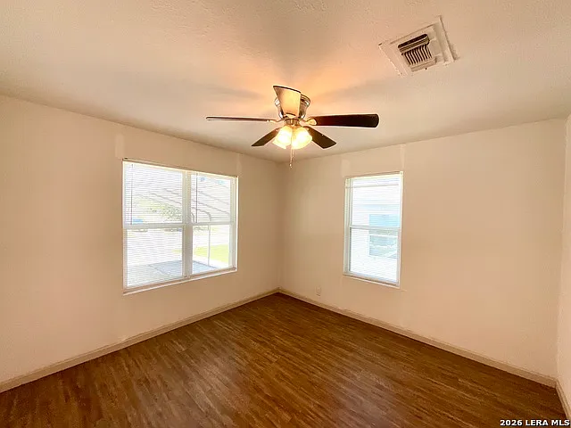 154 Ferris Ave — Photo 10