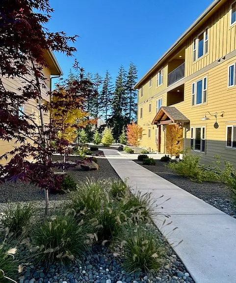 Latitude 46 Apartments — Photo 5