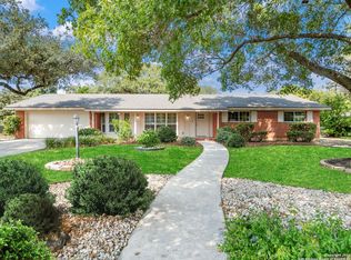 311 Royal Oaks Dr, San Antonio, TX 78209
