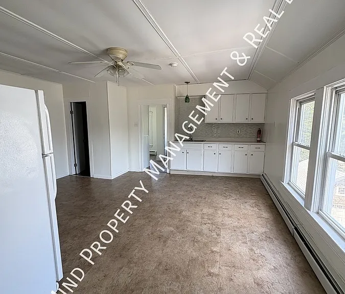 22 Hamilton St #3 — Photo 20