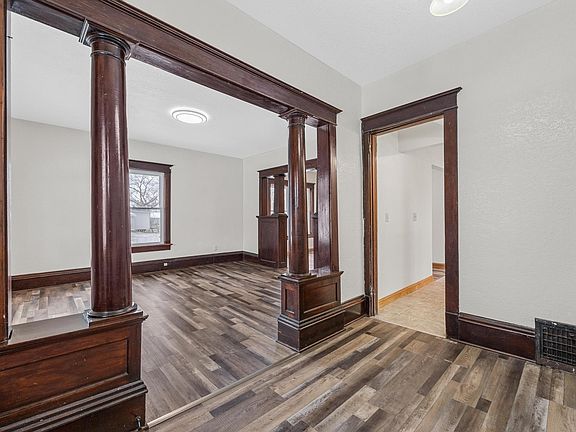 4th image of 507 Barrett St