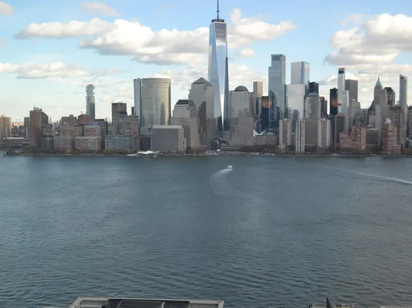 77 Hudson Street image 1 of 19