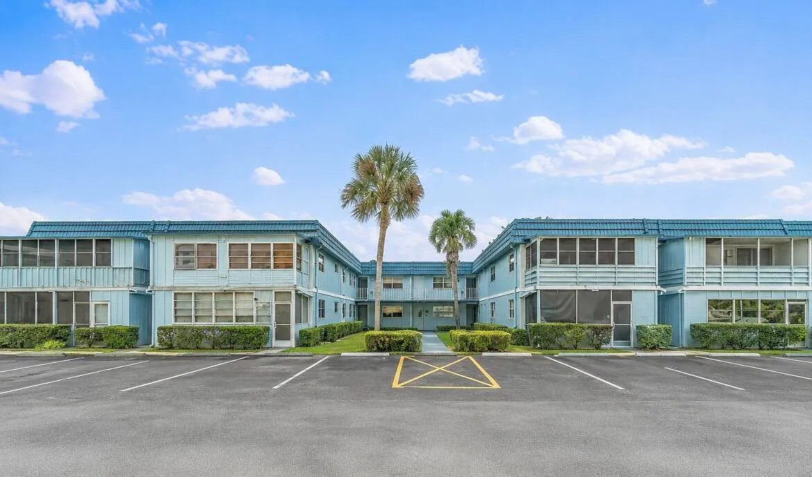 2 bed, 2.0 bath, 880 sqft, $1,500 — Photo 4