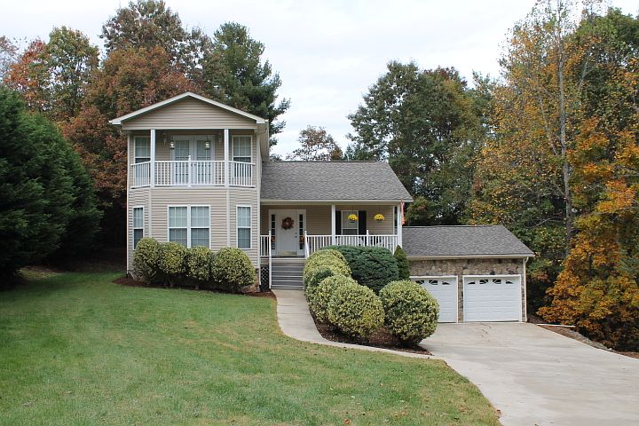 1st image of 3350 Brooks Pl