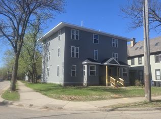 814 6th St SE UNIT 1, Minneapolis, MN 55414