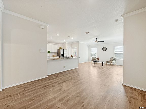 2nd image of 6602 Beech Trail