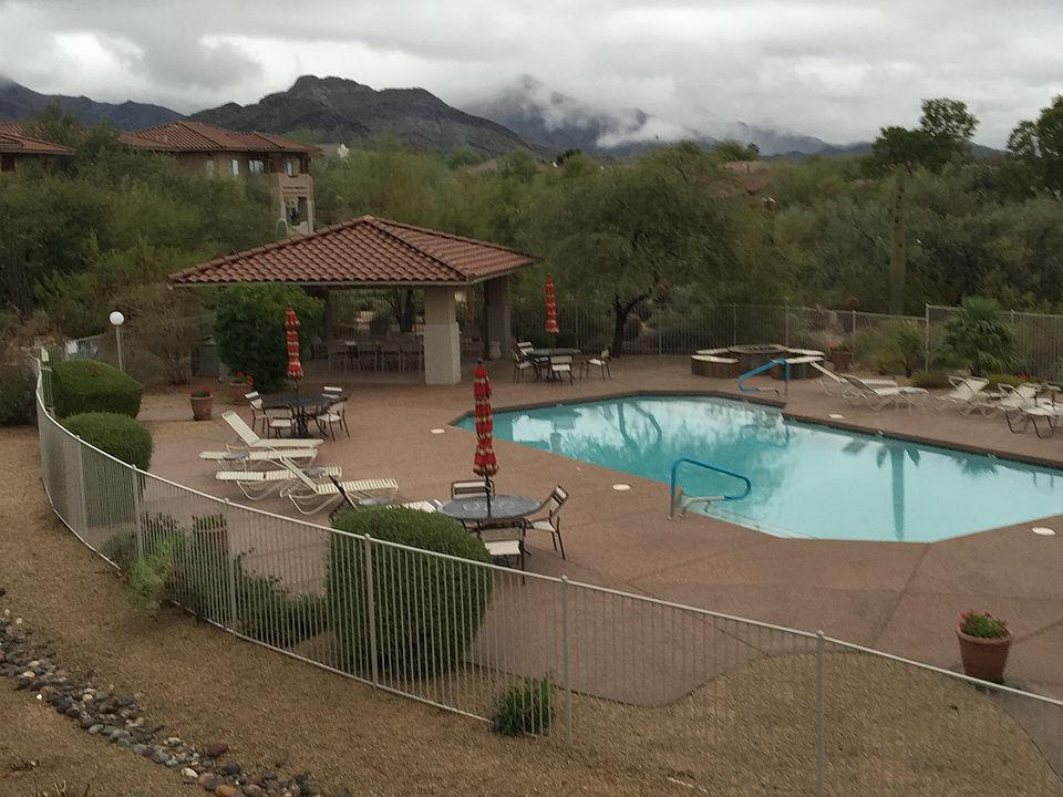 2bed, 2bath Condo