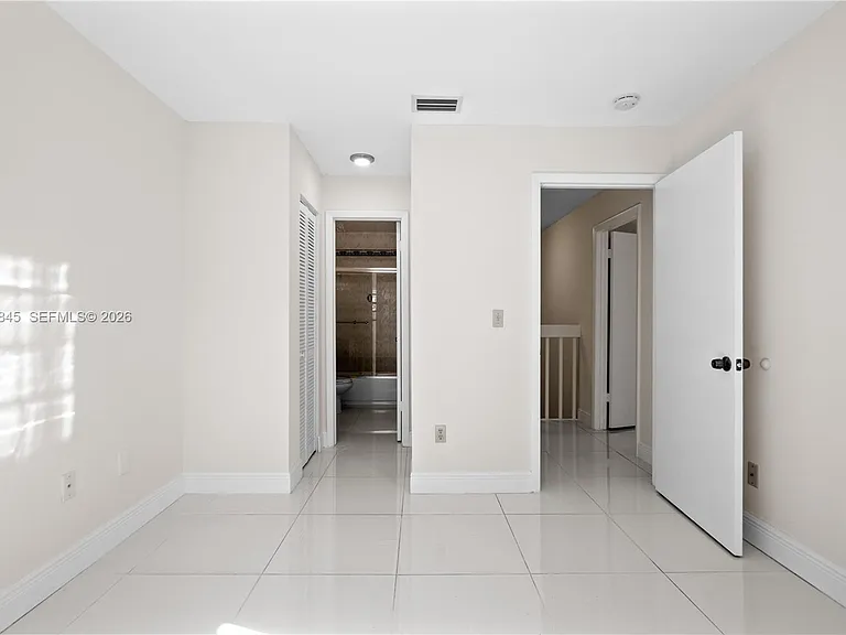 6211 SW 138th Ct #B — Photo 25