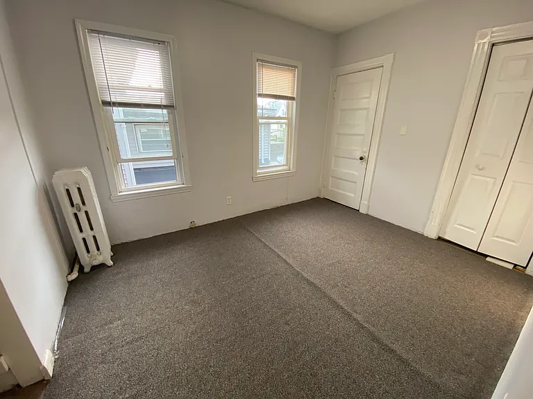 33 Everett Ave #3 — Photo 8