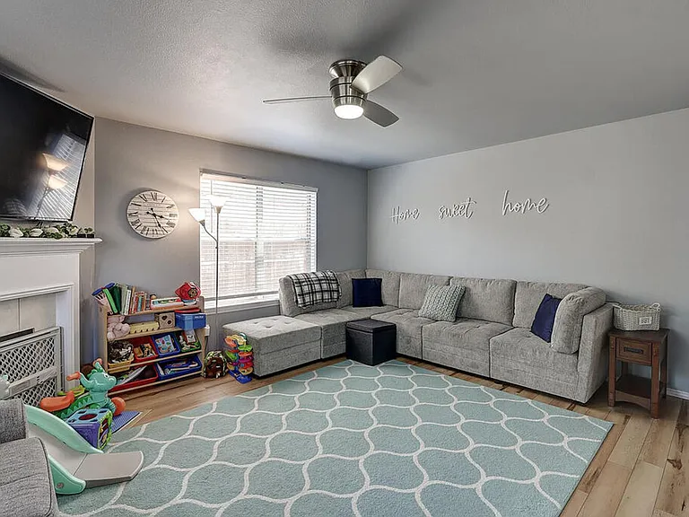 7846 Falcon Dr — Photo 16