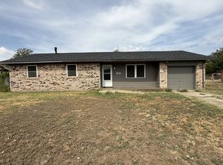 108 Glenhaven Dr, Chickasha, OK 73018