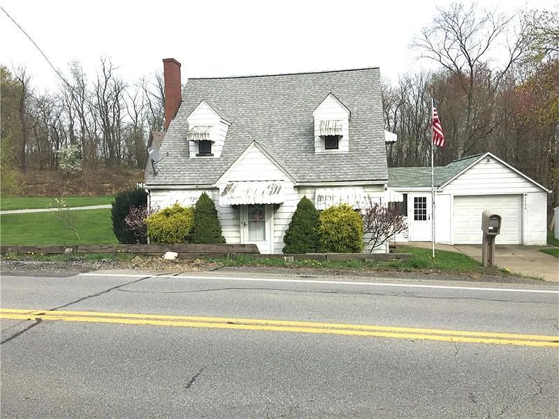 3306 Brodhead Rd photo 1