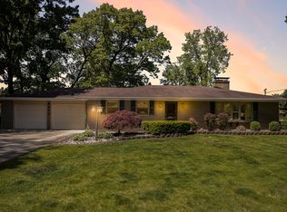 6477 Woodlea Dr, Kalamazoo, MI 49048