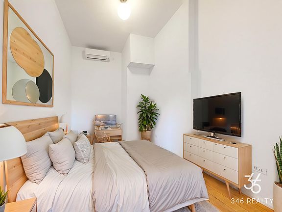 4th image of 476 Central Park W APT 2A