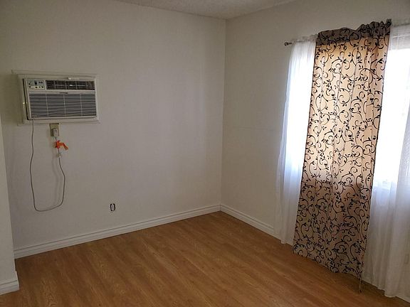 4th image of 8809 Etiwanda Ave APT 15