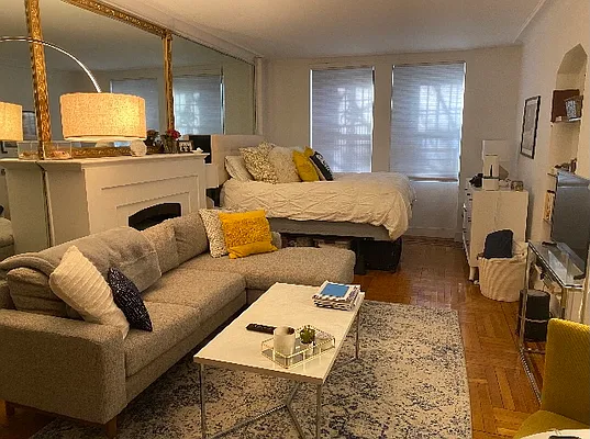 Rented by Douglas Elliman | media 7