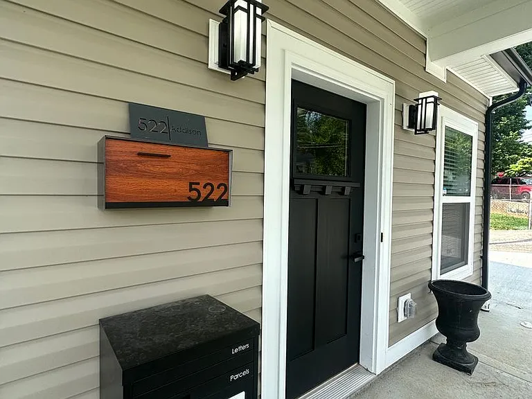 522 Addison Ave — Photo 39