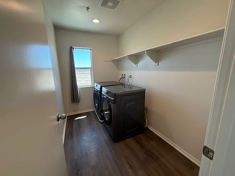 2917 La Calle Audaz Ave — Photo 8
