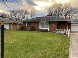 303 Grand Vista Dr, Dayton, OH 45440