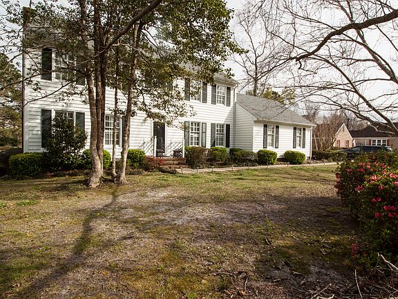 3rd image of 910 Lynchburg Dr