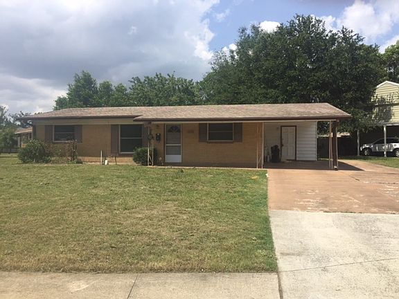 2nd image of 219 Lavender Ct