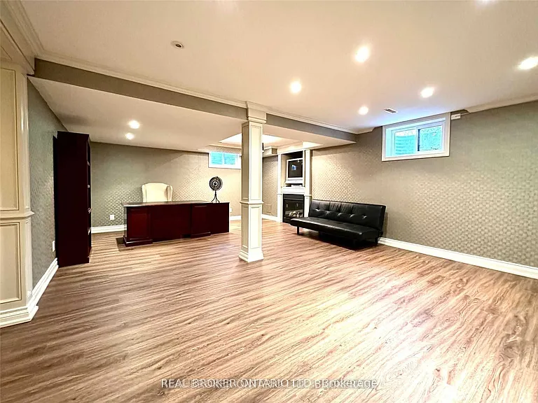 2524 King Richards Pl — Photo 23