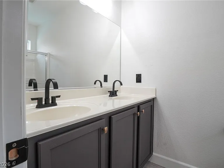 5067 Lower Falls Ct — Photo 6